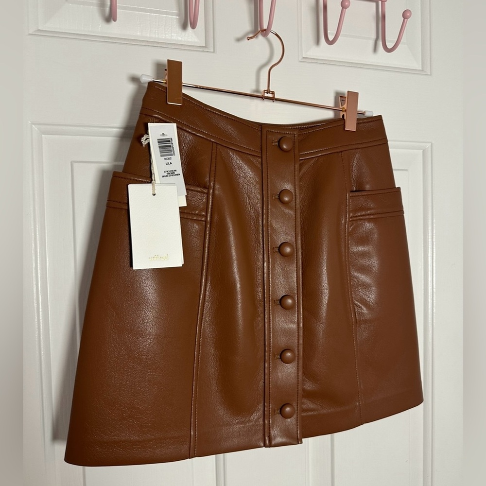 Aritzia Brown Faux Leather Mini Skirt - Picture 2 of 6